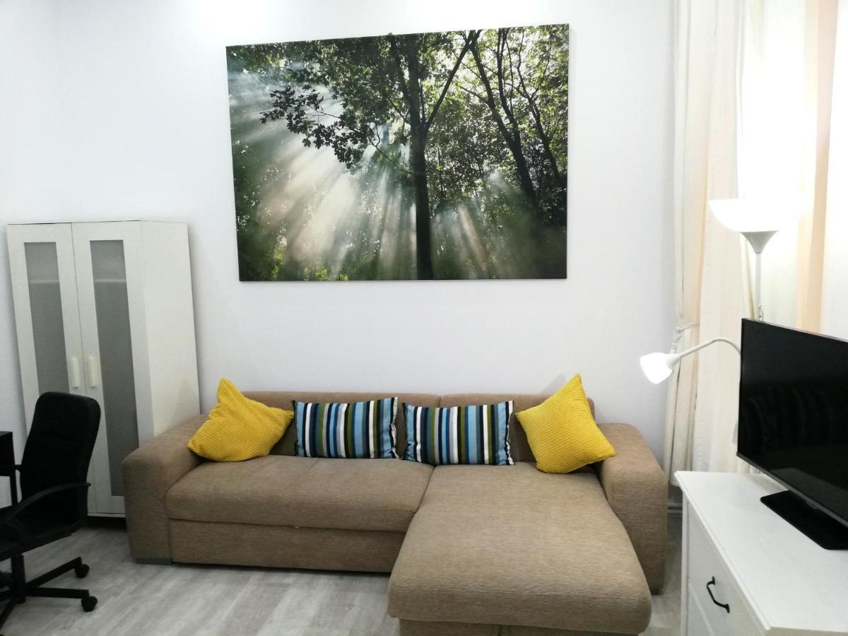 Ultracentral Studio For 4 Букурещ Екстериор снимка